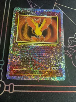 Moltres 30/110 Legendary Collection Reverse Holo Rare Pokemon Card - Image 3