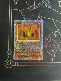 Moltres 30/110 Legendary Collection Reverse Holo Rare Pokemon Card - Image 5
