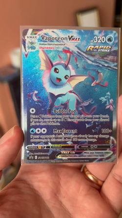 Vaporeon VMax SWSH182 Alternate Art Full Art Holo Promo Pokemon Card - Image 2