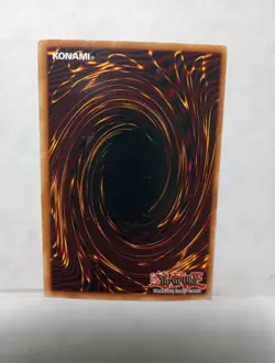 2004 Yu-Gi-Oh! Blue-Eyes White Dragon SKE-001 1st Edition Great Shape - Image 5