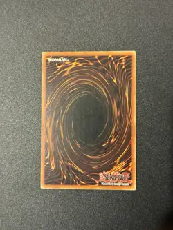 Yugioh Dark Magician SDY-E005 Ultra Rare 1st Edition MP - Image 2