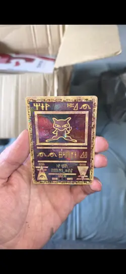 Ancient Mew Holo Pokemon: The Movie 2000 Promo Card - Mint condition - Image 1