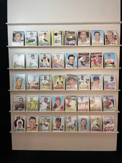 1967 Topps Baseball 40-Card Lot Minor Stars Rookies EX-NRMT Vintage - Image 1