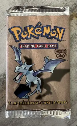 Pokemon Wizards of the Coast Fossil Booster Pack 1999 742818060714 - Image 1