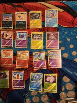 2018 Pokemon Sun & Moon TEAM UP REVERSE HOLO LOT OF 40 CARDS - Image 4