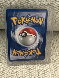 Pokemon Dark Alakazam Team Rocket 1st Edition Holo Rare 1/82, in plastic sleeve - Image 2