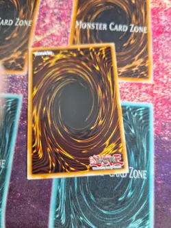 Yu-Gi-Oh! Rose Lover PGL2-EN003 Gold Secret Rare 1st Edition Near Mint - Image 4