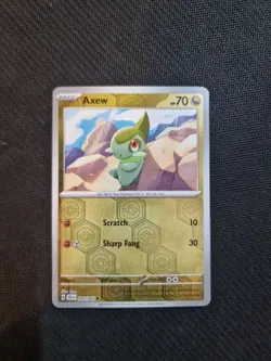 Axew - 044/064 - Reverse Holo - Common - Shrouded Fable - Pokemon Card - NM - Image 1