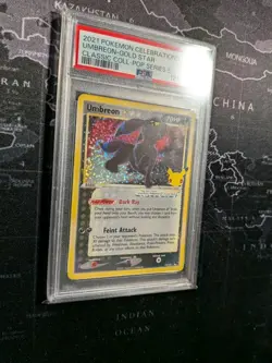 Pokemon Celebrations Umbreon Gold Star Holo Card 17/17 PSA 10 - Image 4