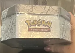 Pokemon Celebrations TCG Lance/Charizard V 25th Anniversary Tin -Factory Sealed - Image 3