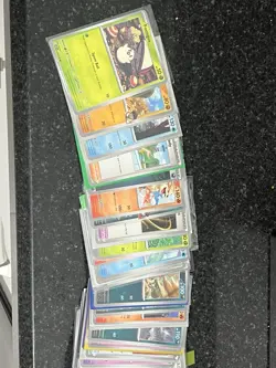 Pokemon TCG bulk Lot, Energy & Pokemon Cards, holo - Image 3