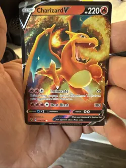 Charizard V Pokemon Card Incinerate Heat Blast Holo Rare 018/189 - Image 1