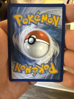 Charizard V Pokemon Card Incinerate Heat Blast Holo Rare 018/189 - Image 2