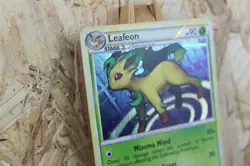 Leafeon 13/95 Holo Rare Pokemon Card LP call of legends hg/ss 2011 - Image 4