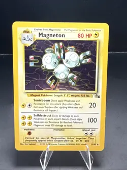 Pokemon Magneton Fossil Holo 11/62 Trading Card - Image 1