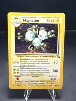 Pokemon Magneton Fossil Holo 11/62 Trading Card - Image 2