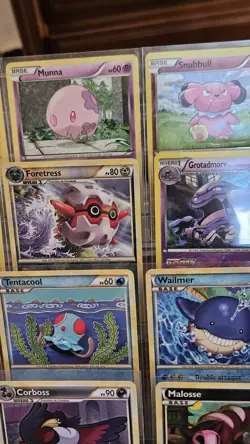 Pokemon Lot of 22 French Mid Era Holo & Non Holo Cards NM-LP - Image 3