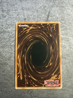 Yu-Gi-Oh! Red-Eyes Darkness Dragon Ultra Rare Card SD1-EN001 - Image 2