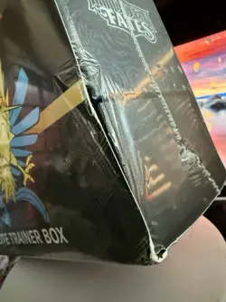 2019 POKEMON TCG SUN & MOON HIDDEN FATES ELITE TRAINER BOX ETB FACTORY SEALED - Image 5