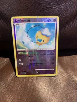 Pokemon TCG Drifloon SHINY SH1 Stormfront Diamond & Pearl era (DMG) - Image 1