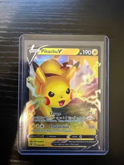 Pikachu V 043/185 (Ultra Rare Stamped) Vivid Voltage NM/LP - Image 1