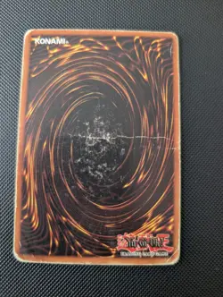 Yugioh Blue-Eyes White Dragon SDK-001 Ultra Rare HP - Image 3