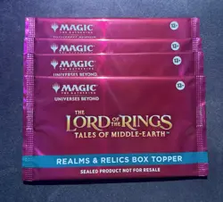 MTG The Lord of the Rings: Tales of Middle-Earth Realms & Relics Box Topper Pack - Image 3
