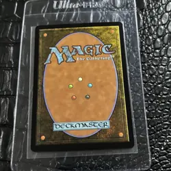 Momo, Friendly Flier (Borderless) Avatar: The Last Airbender Foil - Image 3