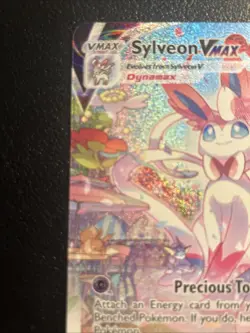Pokemon TCG Sylveon VMAX Alt Art Secret Card 212/203 Evolving Skies - Image 4
