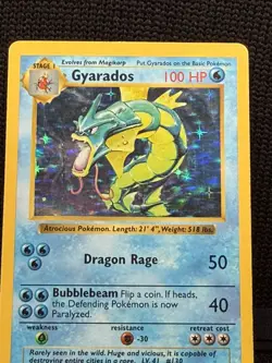 Gyarados 6/102 - Base Set Shadowless Holo Rare Pokemon TCG MP - Image 3