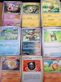Pokemon TCG Cards Bulk Bundle Job Lot x1000 Commons/Uncommons Mixed Sets - Image 2