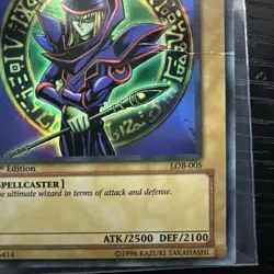 Yugioh Dark Magician LOB-005 Ultra Rare 1st Edition Asian English AE - Image 3