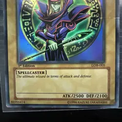 Yugioh Dark Magician LOB-005 Ultra Rare 1st Edition Asian English AE - Image 4