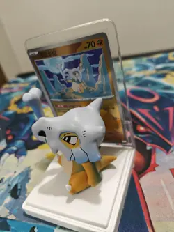 Pokemon Chinese Dream Drawing Cubone Card 151C-104/151 & 151C Figurine Set - Image 3