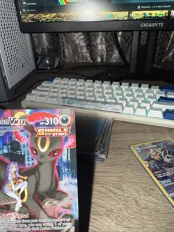 Pokemon Umbreon VMAX Alternate Art Ultra Rare Holo 215/203 Evolving Skies - Image 2