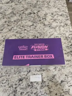 Pokemon TCG - Fusion Strike - Elite Trainer Box (ETB) - Sealed, Brand New - Image 2