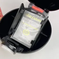 1999 Pokemon 23K Gold Plated Trading Card - #6 Charizard - Burger King Edition - Image 3