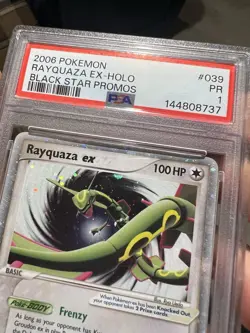 HUGE SWIRL PSA 1 2006 Pokemon Rayquaza EX Holo Foil Rare 039 Black Star Promos - Image 3