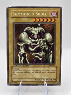 Summoned Skull Limited Edition Secret Rare BPT-002 Fiend 2002 Tin Card - Image 1