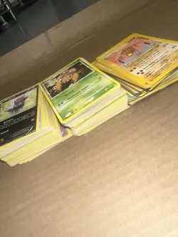 200+ vintage mid era pokemon cards. 1st editions, rares, neo, etc DAMAGED - Image 4