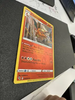Charizard 010/078 Pokemon GO Reverse Holo - Image 2