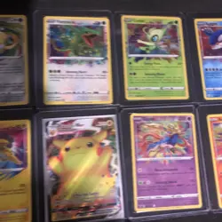 Pokemon 10 Mixed Card Lot - Image 4