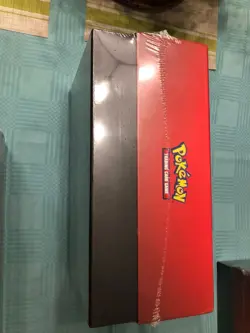 Pokemon TCG: Shining Legends Super Premium Ho-Oh Collection Box - Image 3