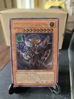 Arcanite Magician/Assault Mode Ultimate Unlimited Very Light Play/NM CRMS-EN021 - Image 1