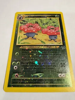 Pokemon TCG Vileplume 17/18 Southern Islands Reverse Holo Card NM - Image 1
