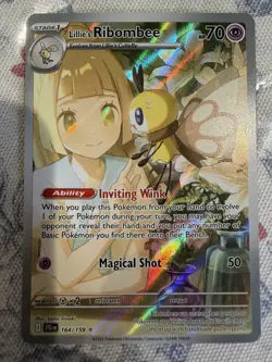 Pokemon TCG Lillie's Ribombee 164/159 Sv09: Journey Together Illustration Rare - Image 1