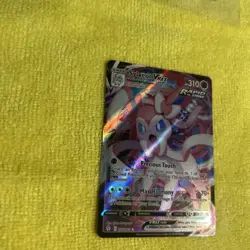 Pokemon TCG Sylveon VMAX Full Art Ultra Rare Holo Card 075/203 Evolving Skies. - Image 5