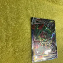 Pokemon TCG Evolving Skies Rayquaza VMAX Holo Full Art Card 111/203 Ultra RareNM - Image 4