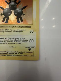 Pokemon TCG Magneton Base Set Holo Shadowless Card 9/102 LP+ - Image 4