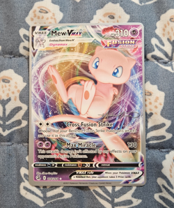 Mew VMAX 114/264 Non-HOLO Swsh08: Fusion Strike Regular - Pokemon - Image 2